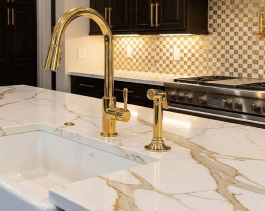 Solid Brass Kitchen Sink Sprayer Brushed Gold – detail view