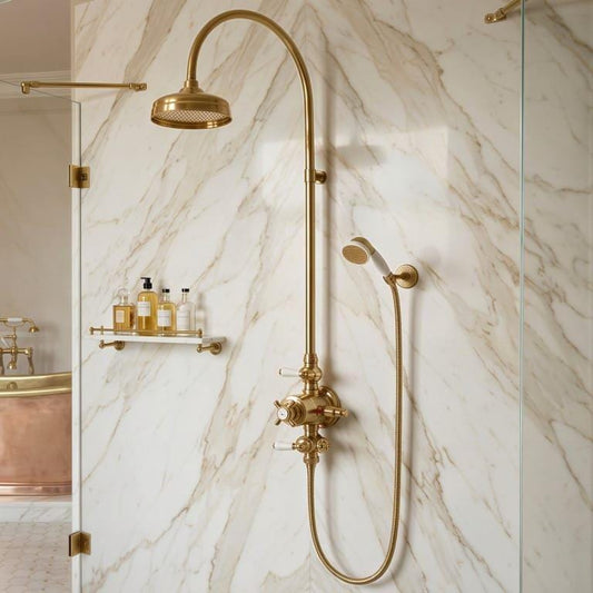 Freestanding Brass Bathtub Faucet with Hand Shower – detail view