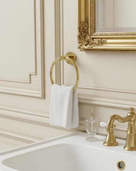 Gold Brass Towel Ring – detail view